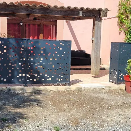 Ferienhaus Domaine De Poulharies - Carignan