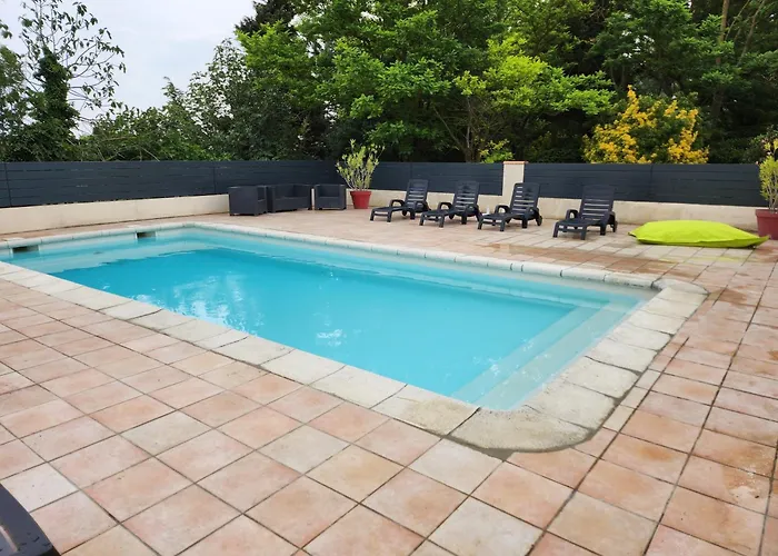 Domaine De Poulharies - Carignan Carcassonne