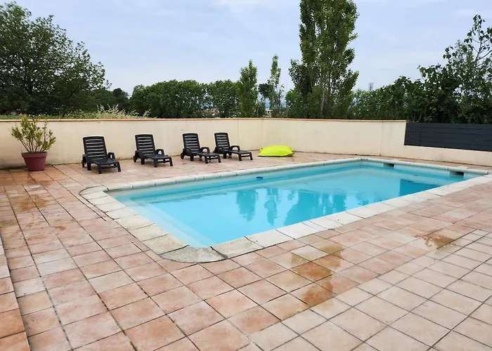 Domaine De Poulharies - Carignan * Carcassonne