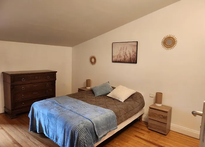 Domaine De Poulharies - Carignan * Carcassonne